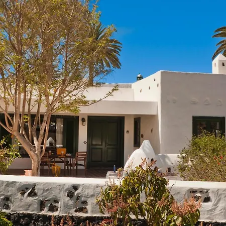 Villa Finca La Crucita Lanzarote By Pvl Haria