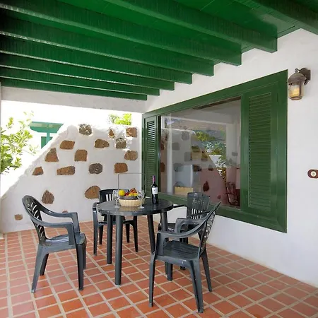 Villa Finca La Crucita Lanzarote By Pvl